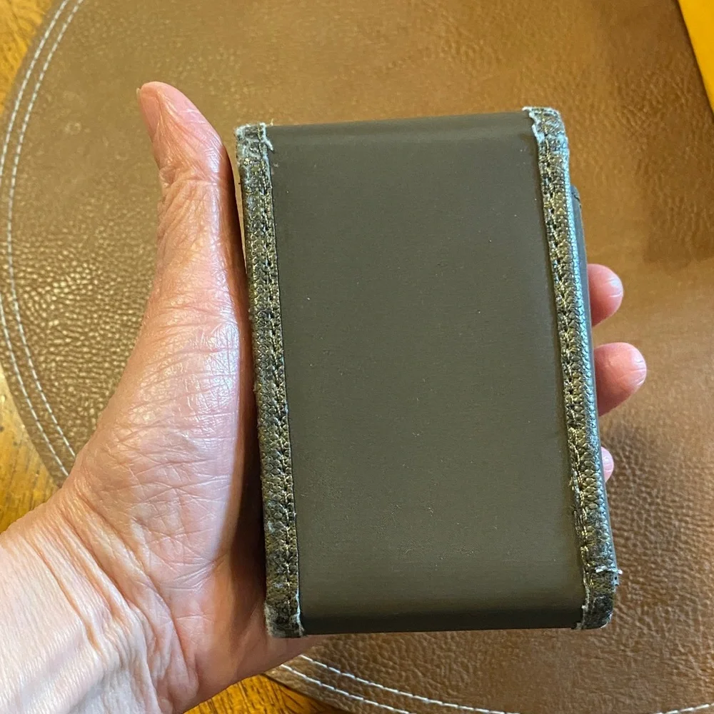 brown cigarette case , vintage , with peeling on the sides - Picture 3 of 5